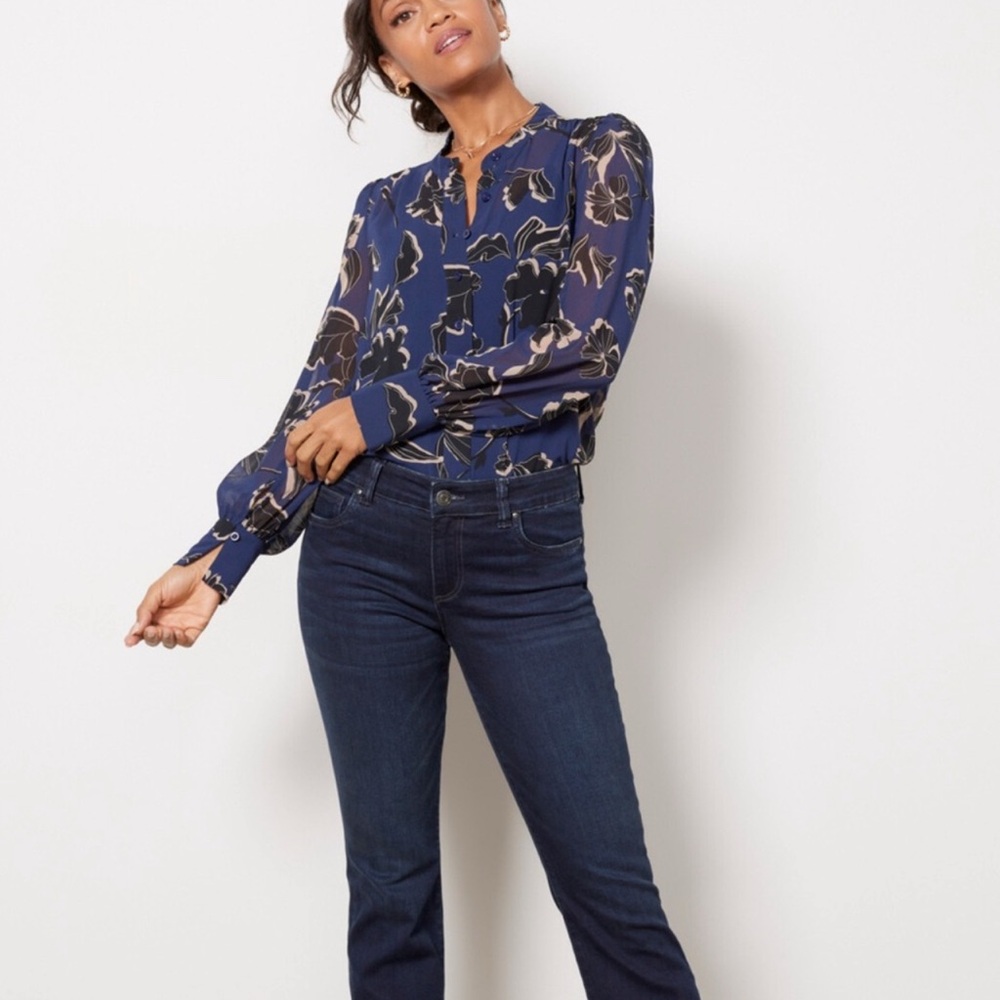 Evereve Navy Blue Floral Long-Sleeve Blouse